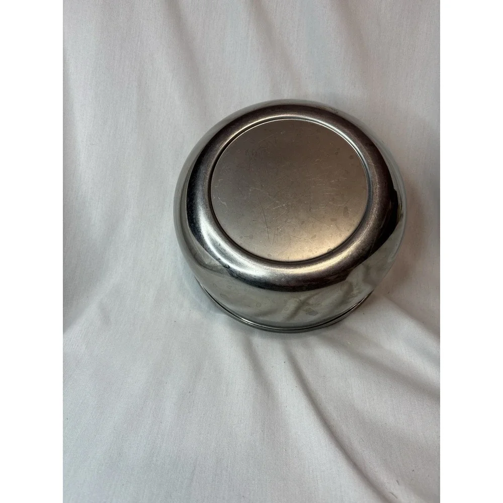 Stainless Steel Mixing Bowl 8‎ in Diameter Silver Solid